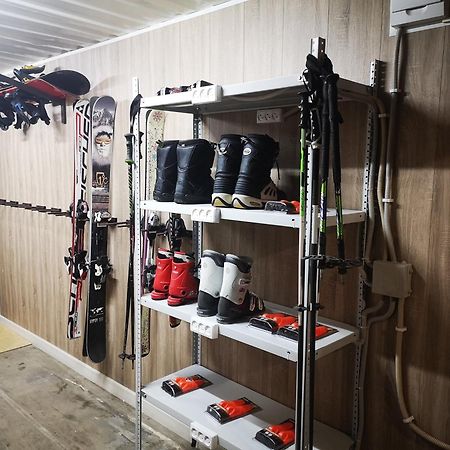 Гостевой Дом Discovery Almaty Ngoại thất bức ảnh