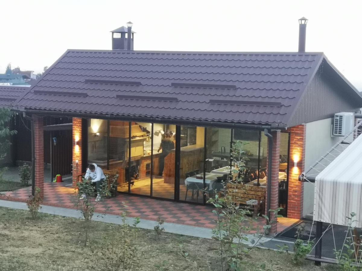 Гостевой Дом Discovery Almaty Ngoại thất bức ảnh